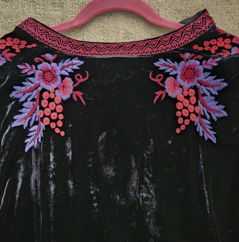 Johnny Was Marcella Floral Velvet Henley Tunic Pockets Dress Heavy Embroidery M - Picture 9 of 13